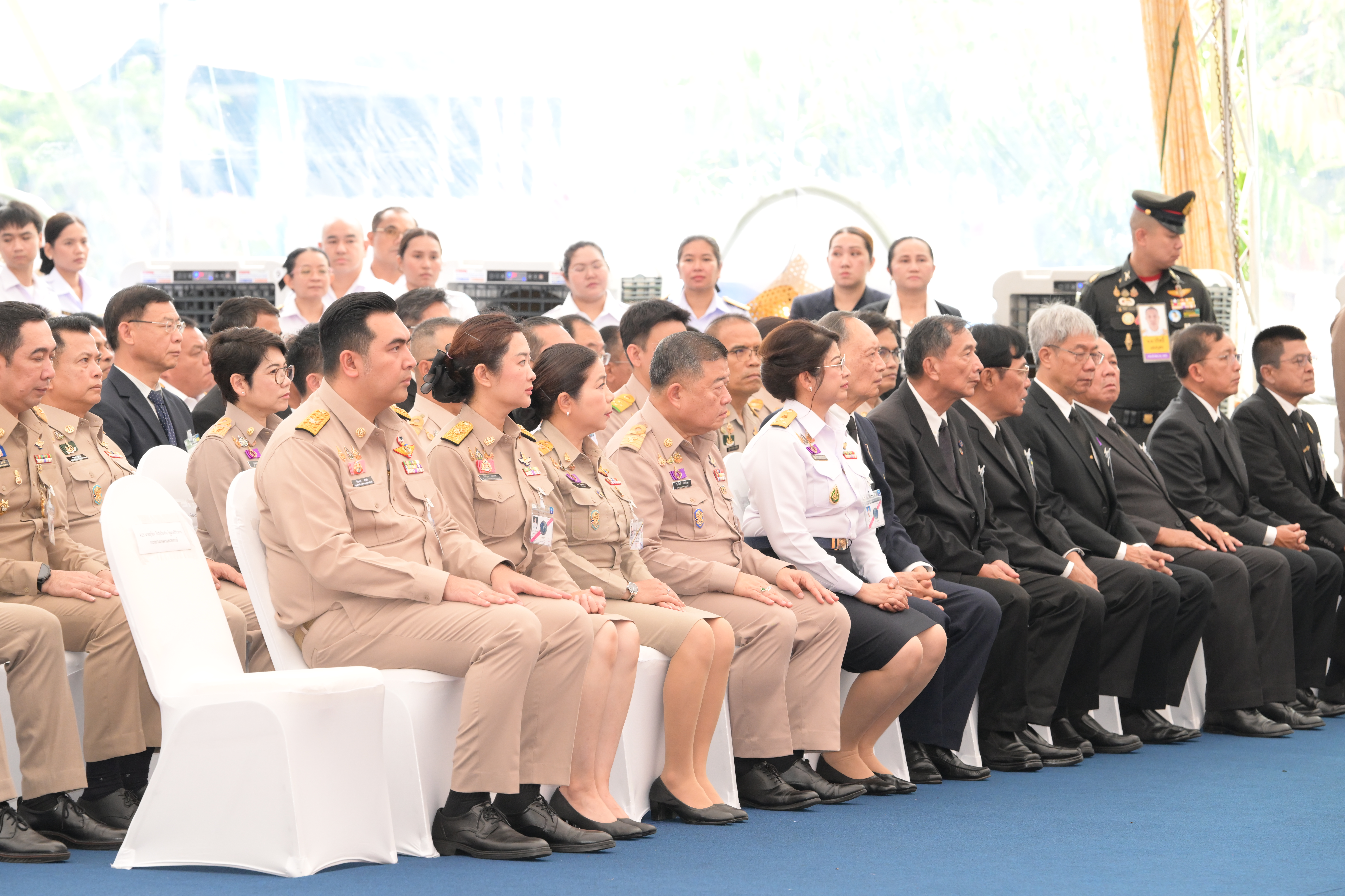 title - สำนักงานการปฏิรูปที่ดินเพื่อเกษตรกรรม ร่วมเฝ้าฯ รับเสด็จ สมเด็จพระกนิษฐาธิราชเจ้า กรมสมเด็จพระเทพรัตนราชสุดาฯ สยามบรมราชกุมารี เสด็จเป็นองค์ประธานเปิดงาน “วันสถาปนากรมประมง ครบรอบ 100 ปี”
